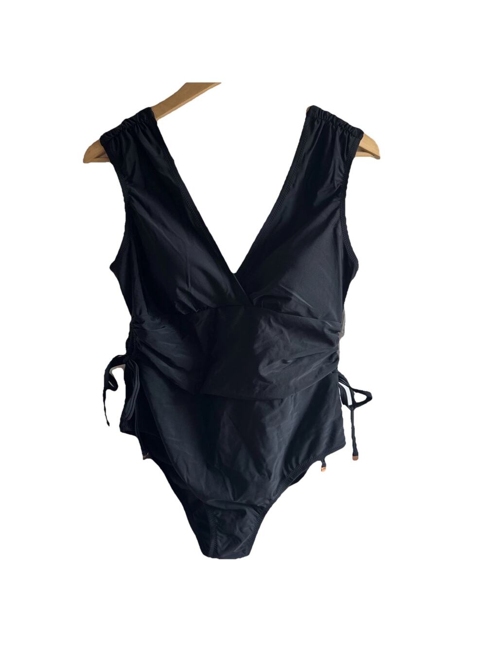 NWT Womens Raisins Curve Lusiana 1 Pc Swimsuit Tummy Thinner Size 14W Black